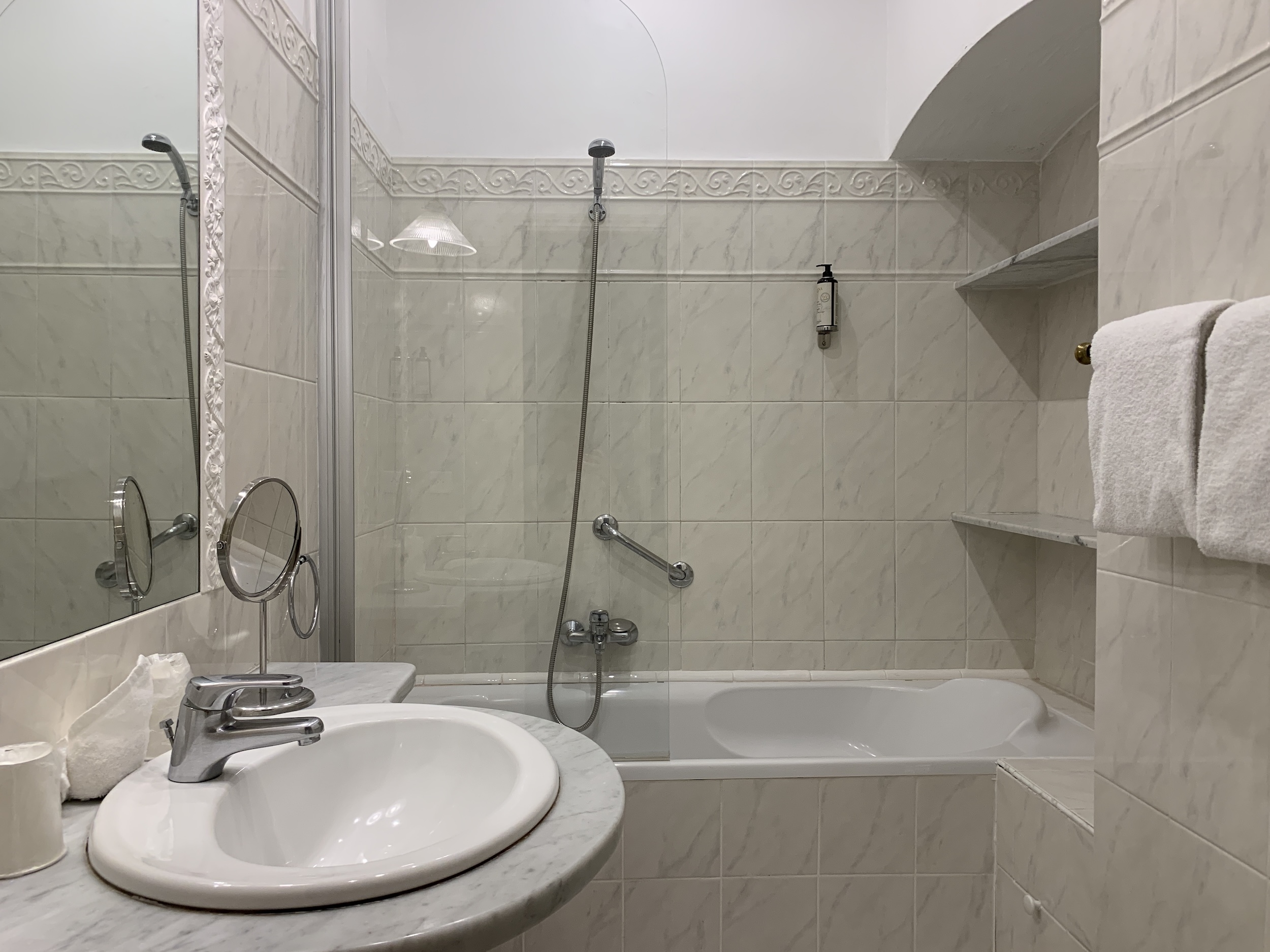 Salle de bain 215